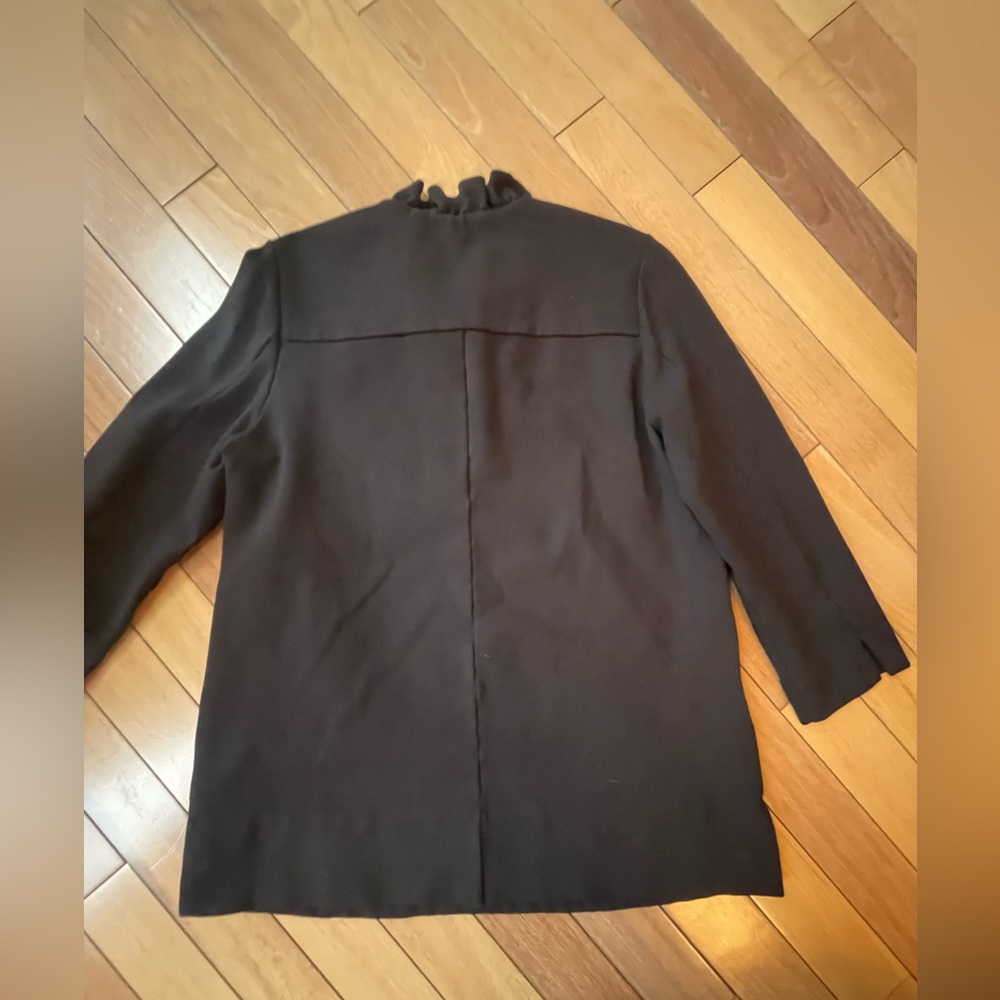 Tuckernuck Black Ruffle Neck Tunic Top - Picture 12 of 12